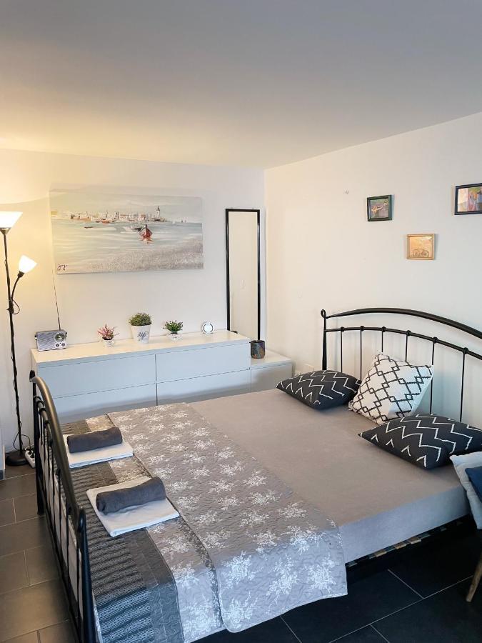Studio & Apartment Biograd Paszman 比奥格勒·纳·莫鲁 外观 照片